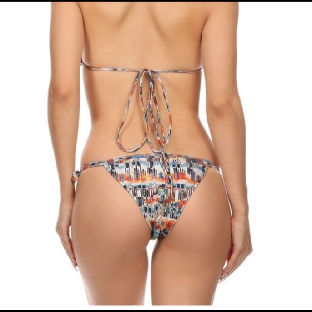 Bikini set - Picture 2 of 3